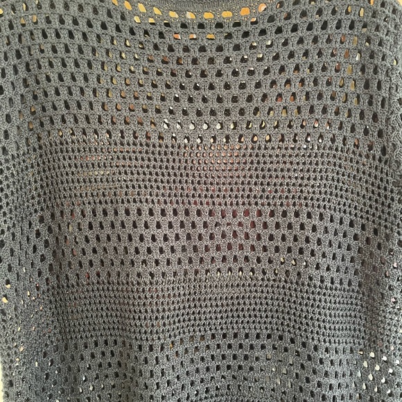 Anrabess Black Open Crochet Top - Picture 8 of 10